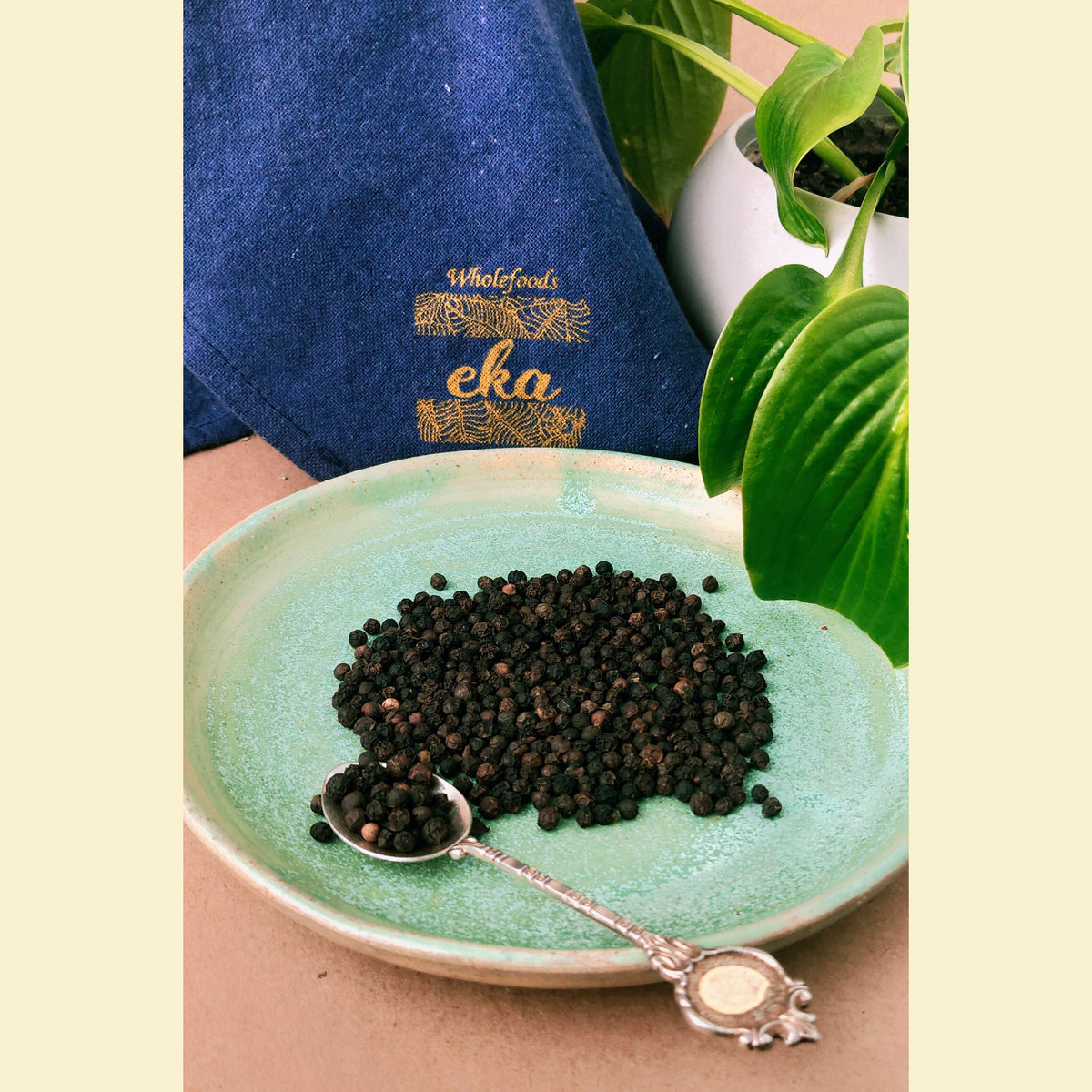 Black Peppercorns (Whole) - ORGANIC