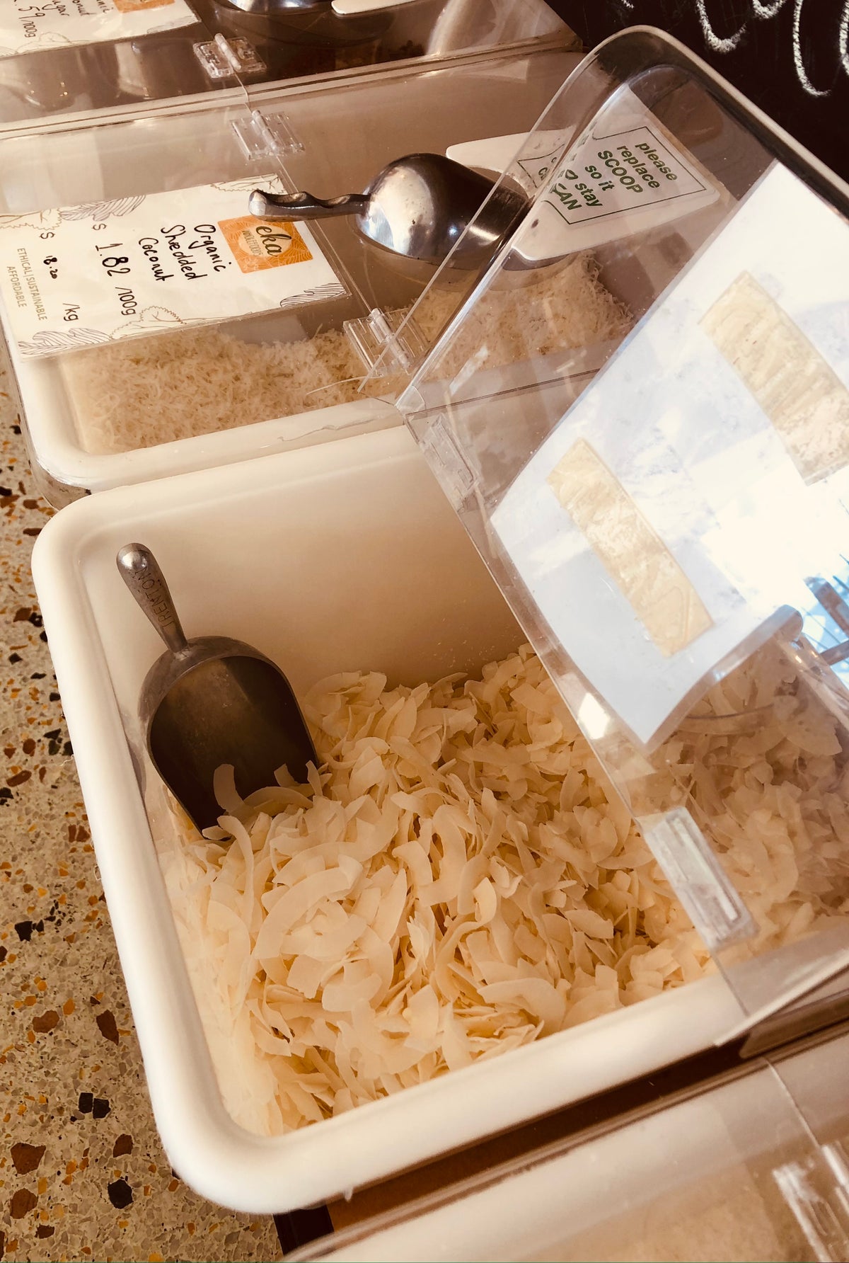 Coconut Flakes (Chips) Organic